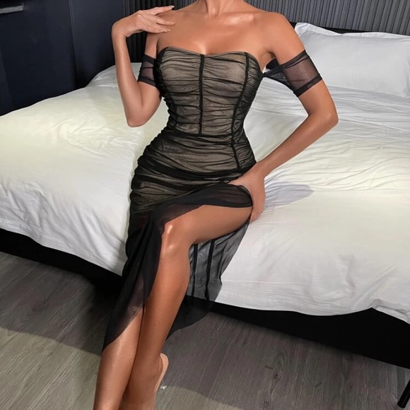 Black & Nude Off Shoulder Split Thigh Mesh Dress - Picture 4 of 13